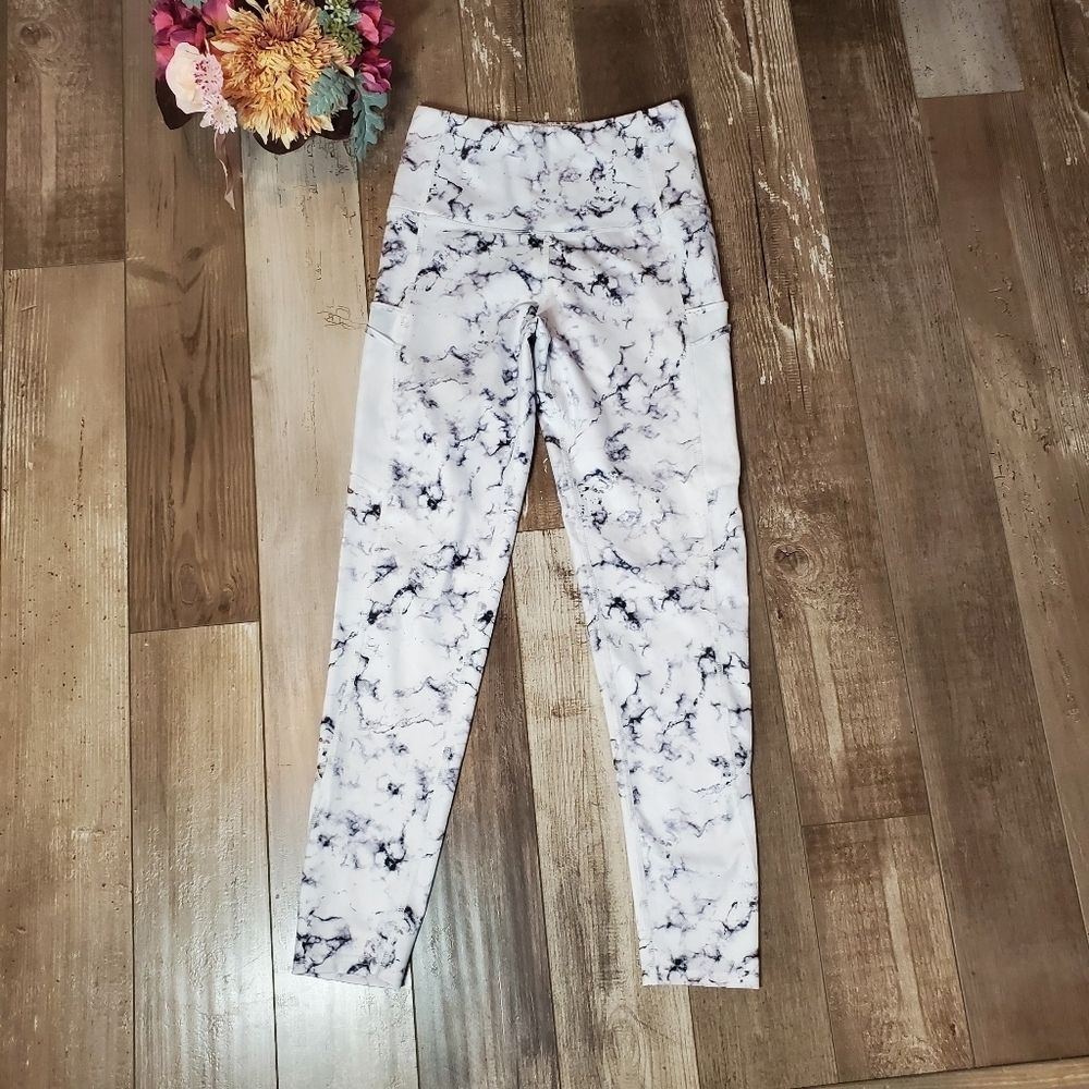 Balance Collection Athletex Performance Leggings Size Small White Marble Print